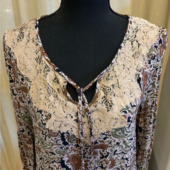 GIMMICKS BY BKE PAISLEY DRESS/TUNIC Size S - Picture 3 of 6